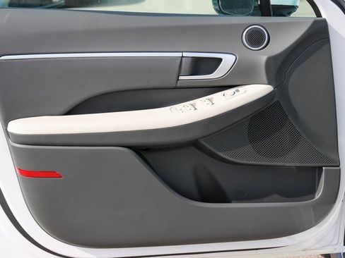 New 2026 Hyundai Sonata SEL image 7