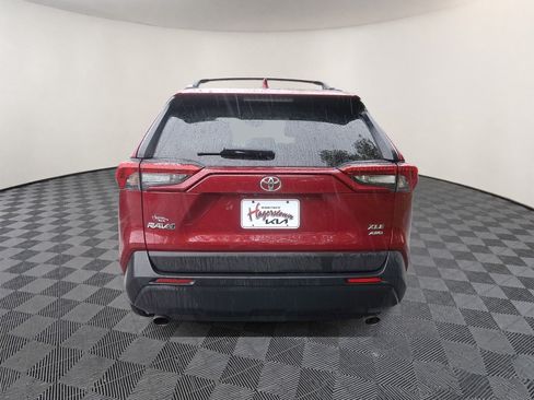 Used 2020 Toyota RAV4 XLE w/ Convenience Package AWD/4WD image 5