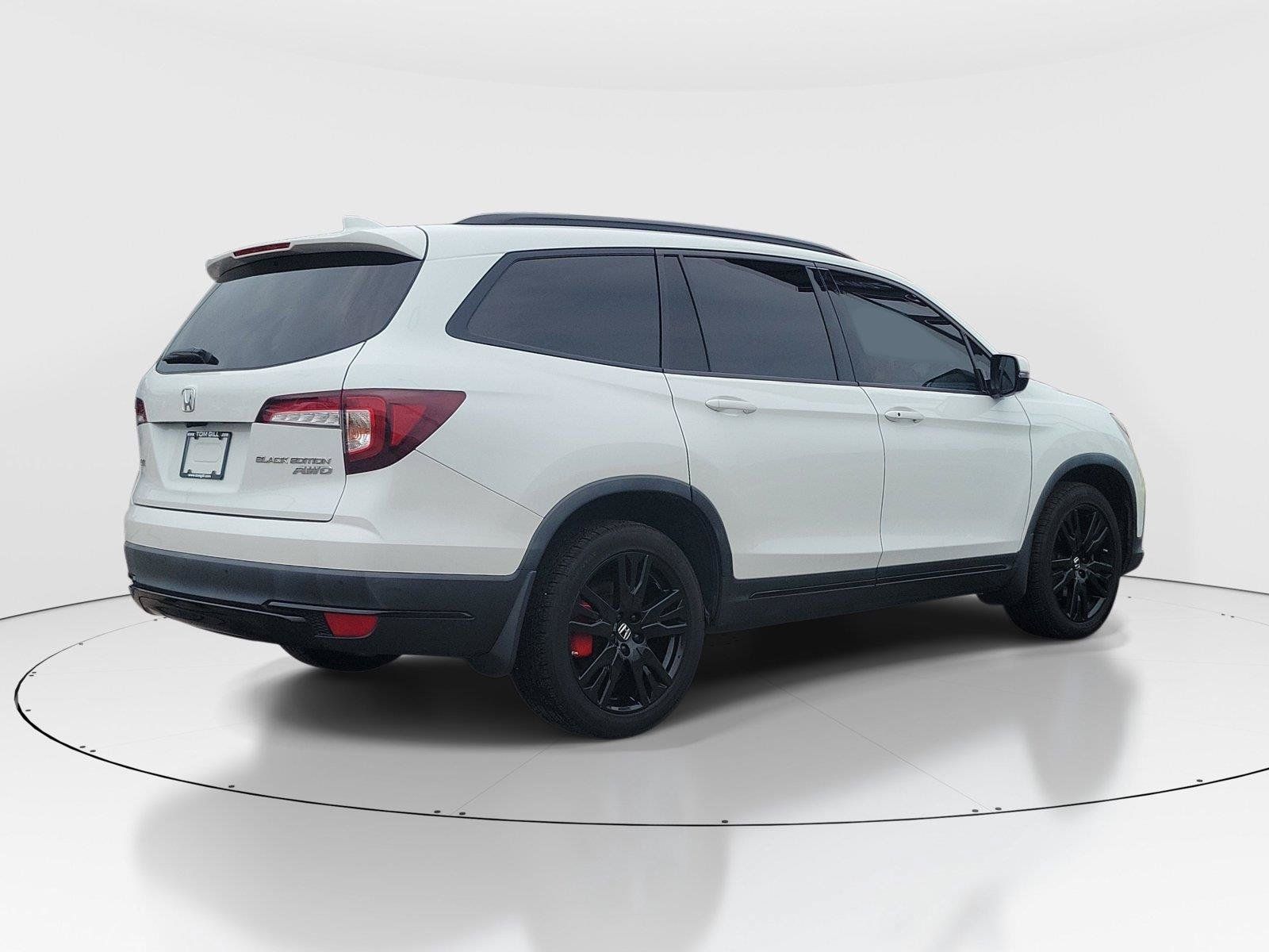 Used 2021 Honda Pilot Black Edition image 4