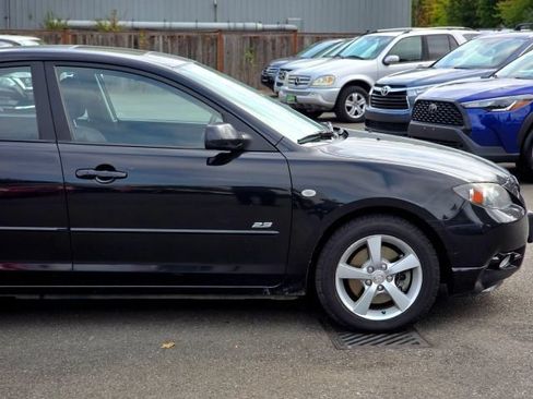 Used 2006 MAZDA MAZDA3 s FWD image 14