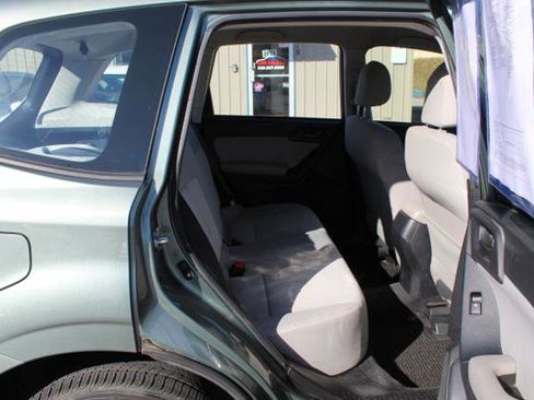 Used 2016 Subaru Forester 2.5i image 16
