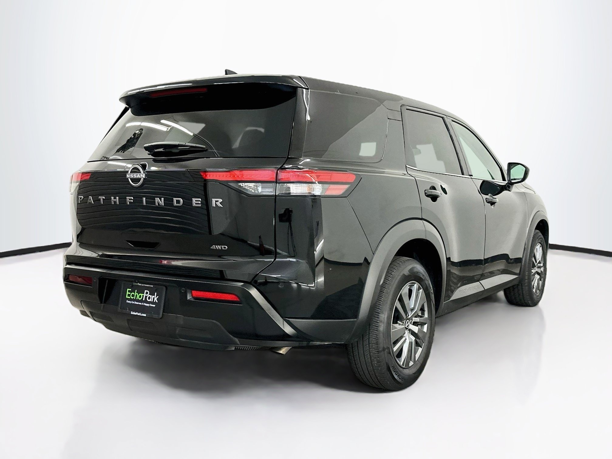 Used 2026 Nissan Pathfinder S AWD/4WD image 9