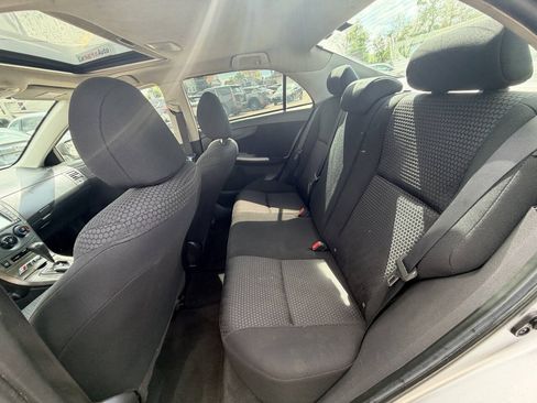 Used 2009 Toyota Corolla XRS FWD image 38