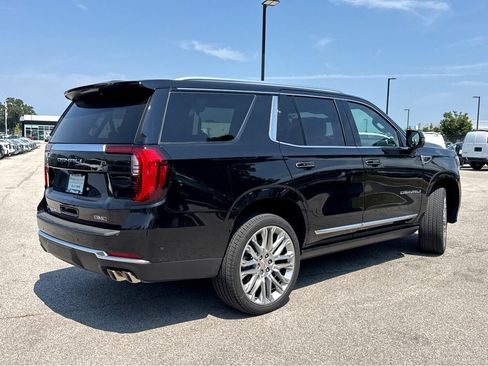 New 2026 GMC Yukon Denali w/ Denali Reserve Package AWD/4WD image 2
