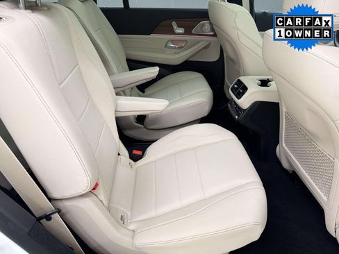 Used 2025 Mercedes-Benz GLS 450 4MATIC image 29