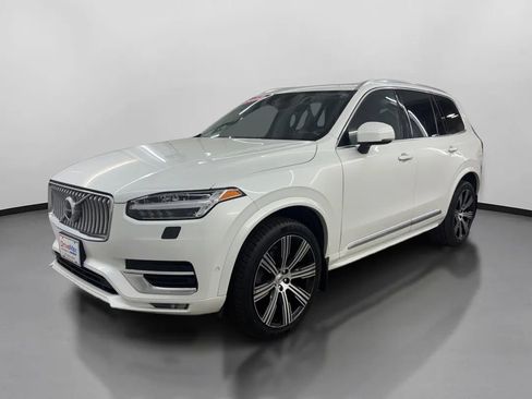 Used 2022 Volvo XC90 T6 Inscription w/ Protection Package Premier AWD/4WD image 4