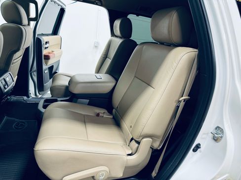 Used 2020 Toyota Sequoia Platinum image 34