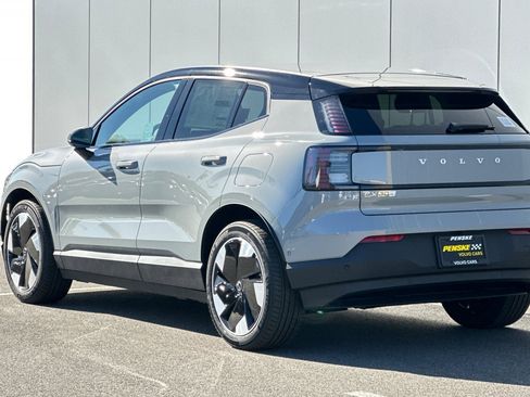 New 2026 Volvo EX30 Ultra image 3