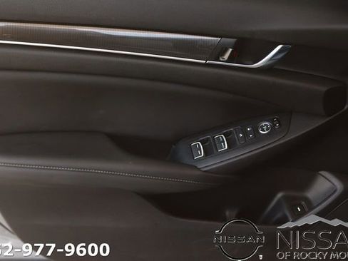 Used 2022 Honda Accord Sport image 10