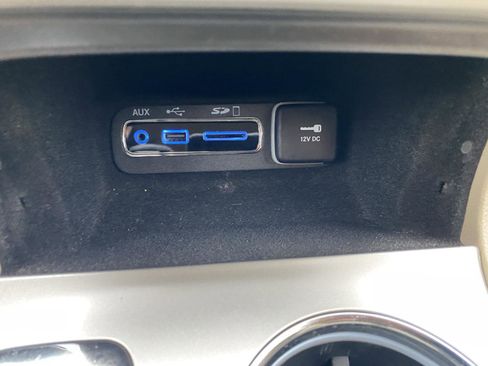 Used 2017 Jeep Grand Cherokee Laredo image 21