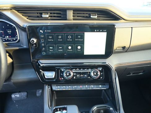 Used 2022 GMC Sierra 1500 AT4 w/ AT4 Premium Package image 25