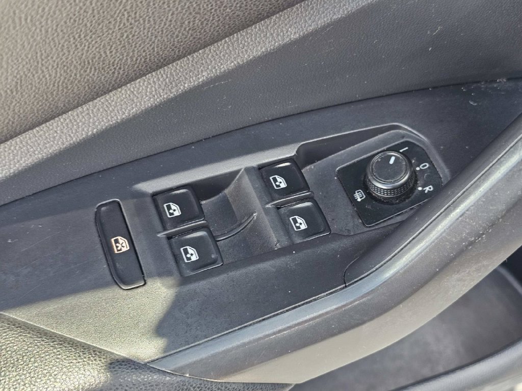 Used 2019 Volkswagen Jetta S FWD image 17