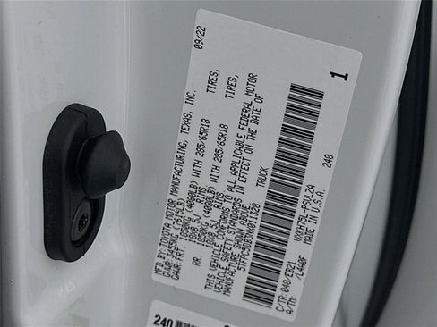 Used 2022 Toyota Tundra TRD Pro image 30