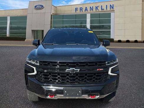Used 2023 Chevrolet Tahoe Z71 w/ Luxury Package AWD/4WD image 2