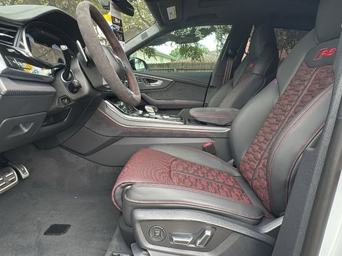 New 2026 Audi RS Q8 performance image 9