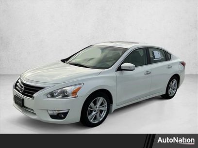 Used 2015 Nissan Altima 2.5 SL w/ Moonroof Package