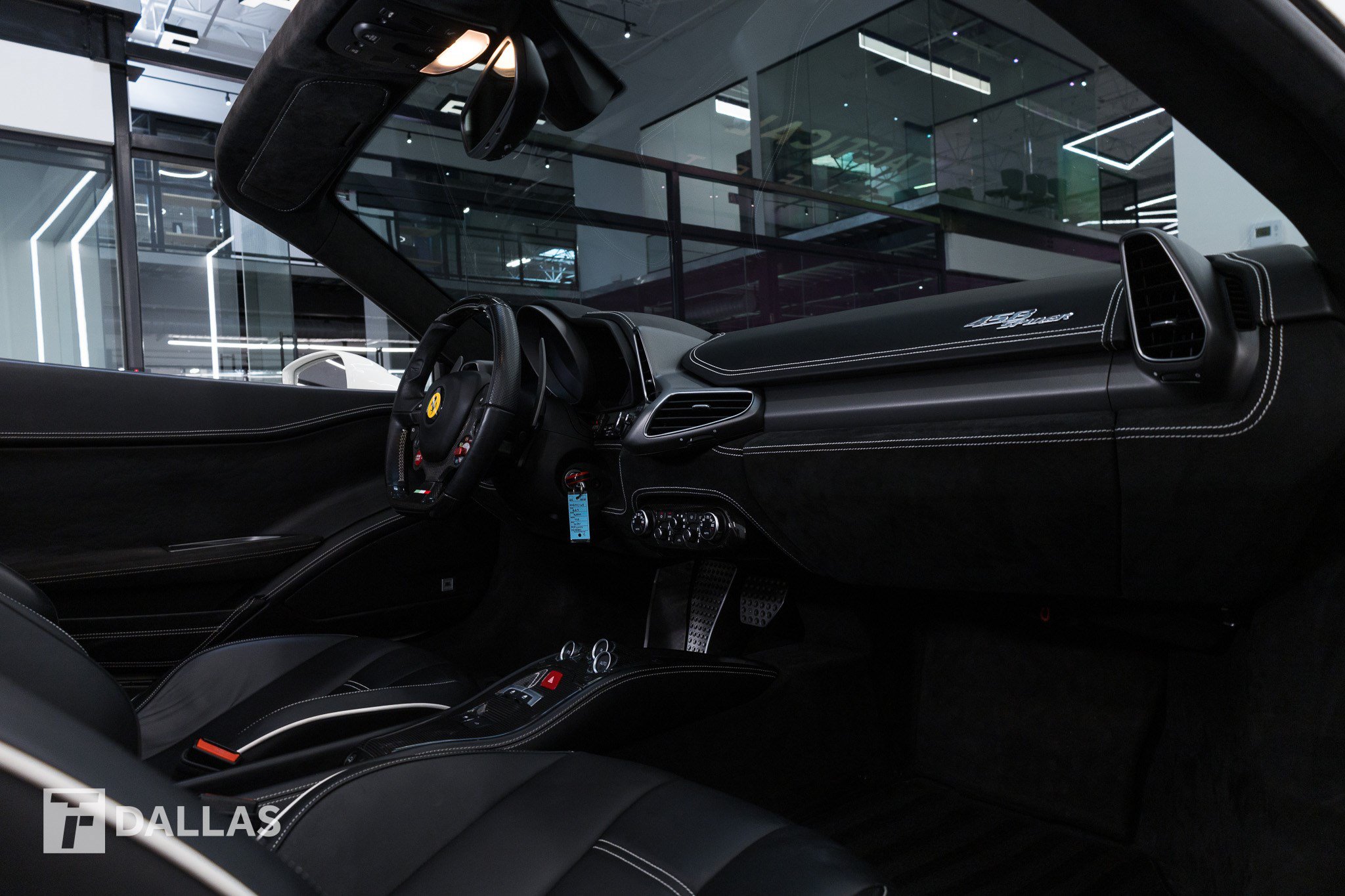 Used 2013 Ferrari 458 Spider RWD image 42