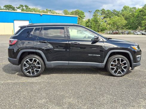 Used 2018 Jeep Compass Limited w/ Trailer Tow Group AWD/4WD image 23
