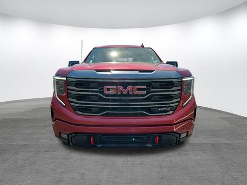 Used 2024 GMC Sierra 1500 AT4 w/ Technology Package image 2