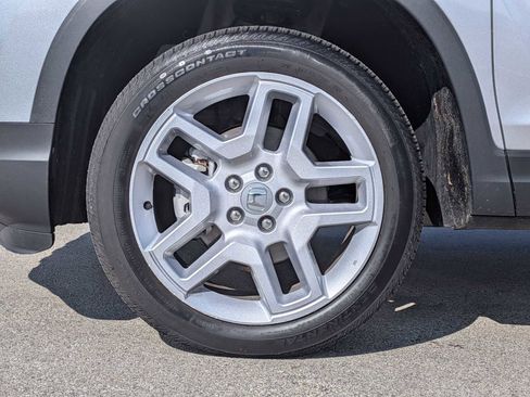 Certified 2024 Honda Passport EX-L image 13