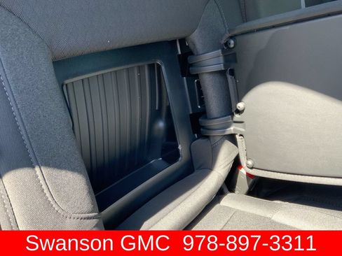 New 2026 GMC Sierra 1500 Elevation AWD/4WD image 32