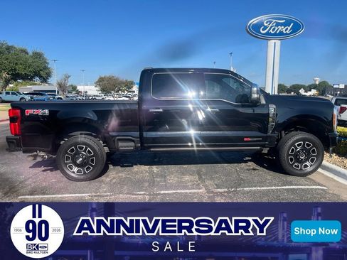 Used 2023 Ford F250 Platinum AWD/4WD image 1