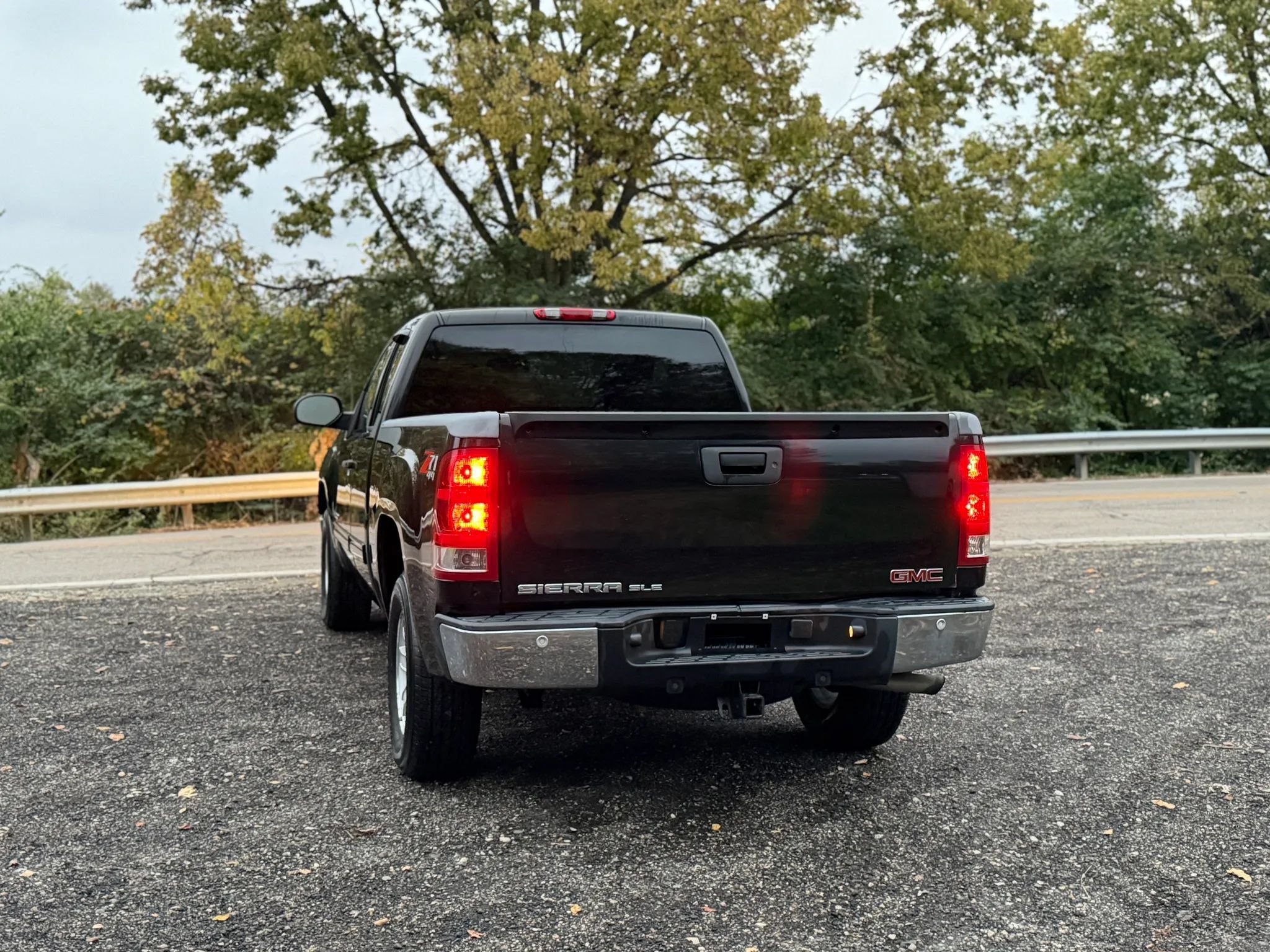Used 2008 GMC Sierra 1500 SLE w/ Power Pack Plus AWD/4WD image 12