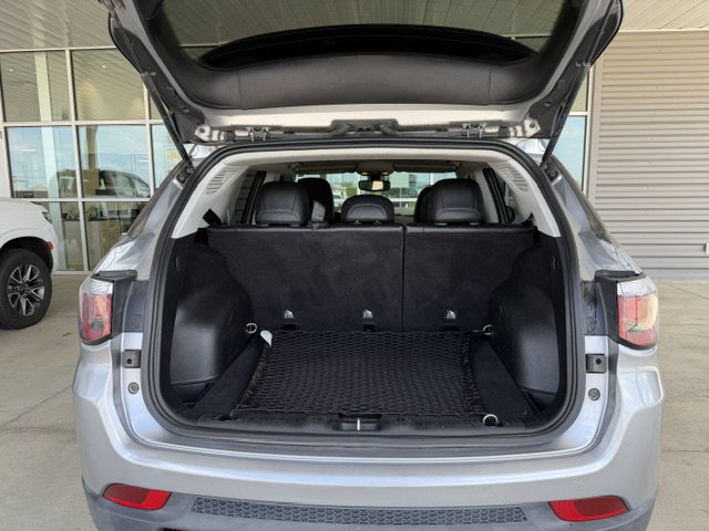 Used 2020 Jeep Compass Trailhawk AWD/4WD image 5