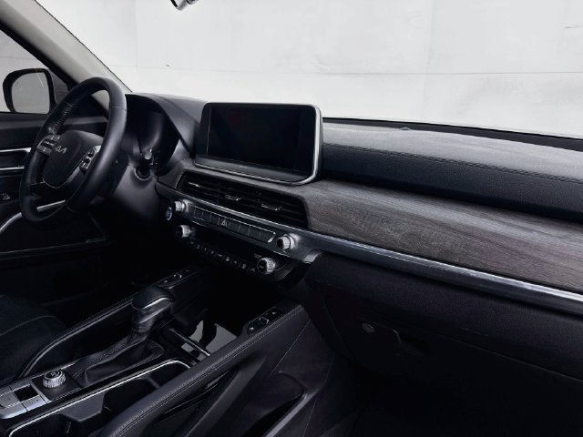 Used 2022 Kia Telluride EX w/ EX Premium Package FWD image 27