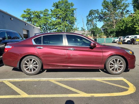 Used 2013 Honda Accord EX image 2