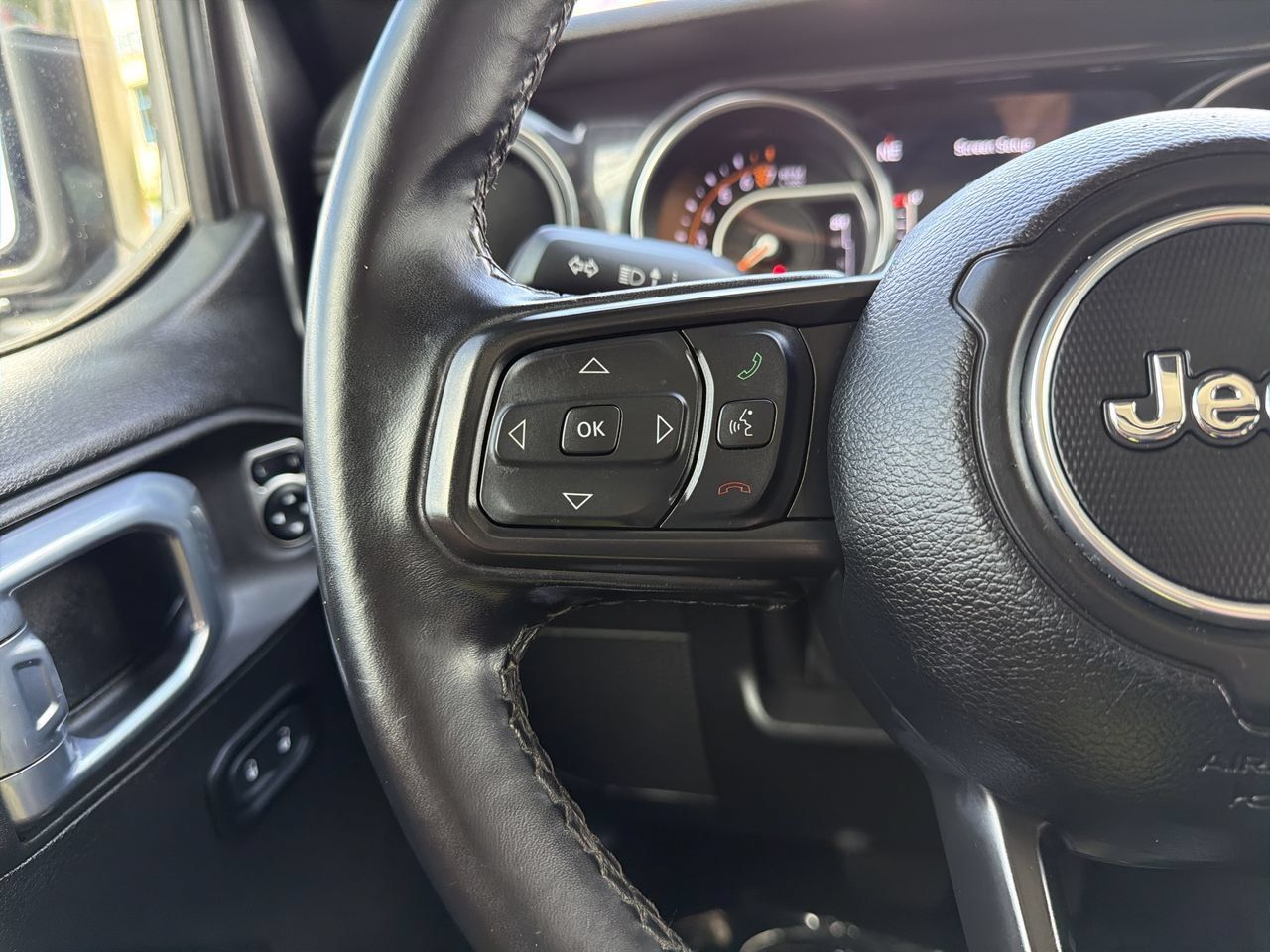 Used 2021 Jeep Wrangler Unlimited Sport AWD/4WD image 26