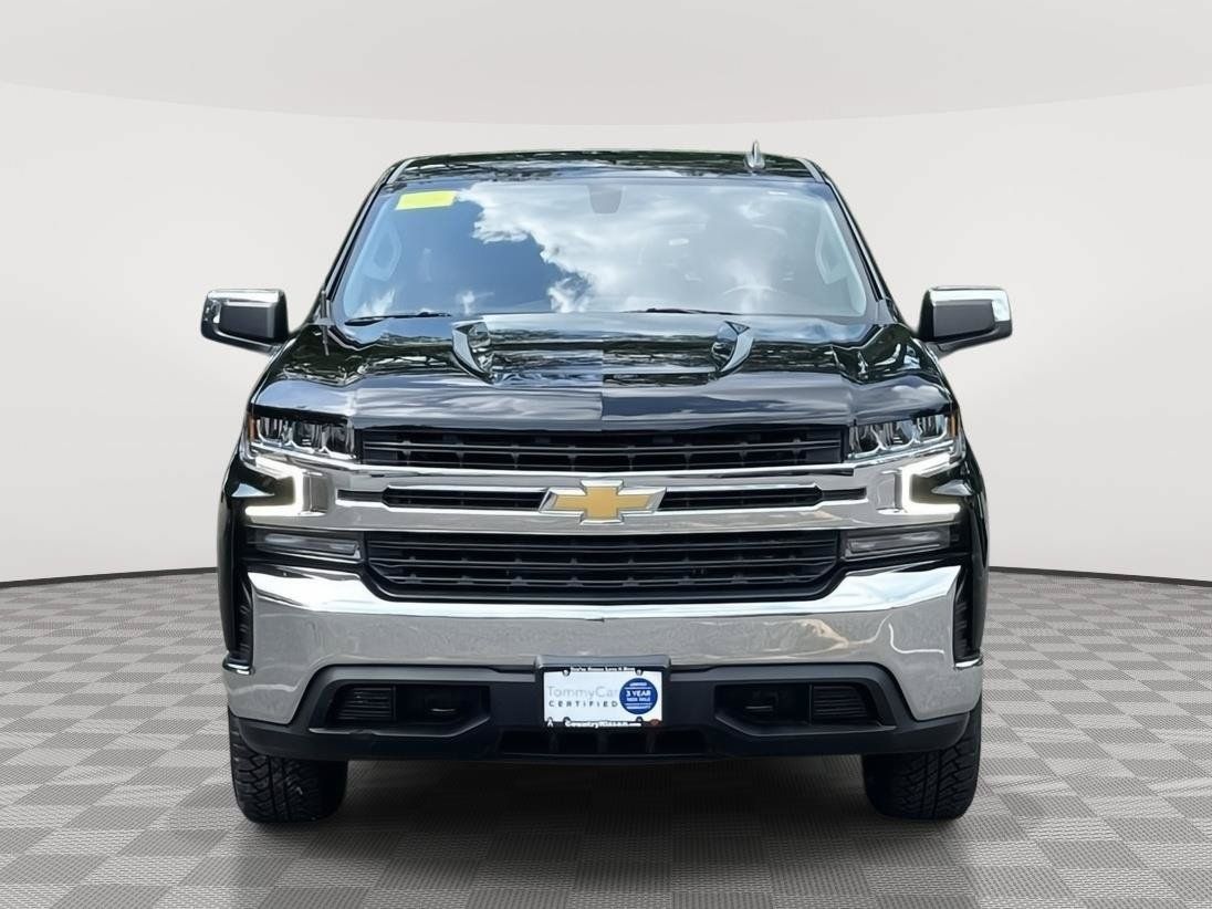 Used 2022 Chevrolet Silverado 1500 LT AWD/4WD image 2