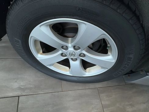 Used 2014 Toyota Sienna LE FWD image 13