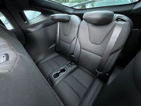 Used 2024 Tesla Model X image 5