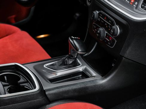 Used 2022 Dodge Charger Scat Pack w/ Dynamics Package RWD image 23