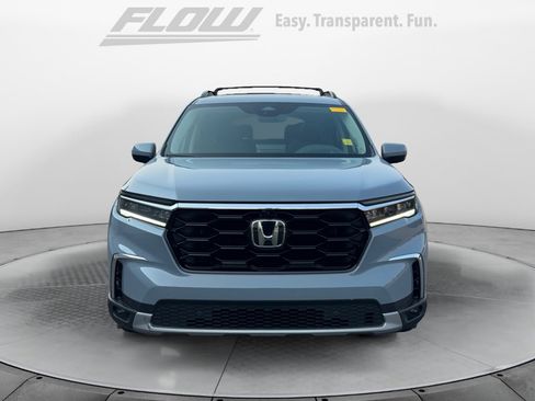 Used 2024 Honda Pilot Elite image 2