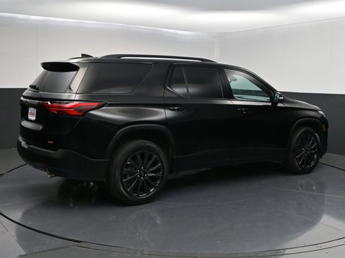 Used 2023 Chevrolet Traverse RS AWD/4WD image 7