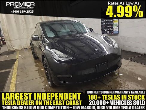 Used 2021 Tesla Model Y Long Range AWD/4WD image 1