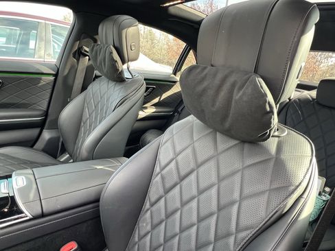 Used 2025 Mercedes-Benz S 580 4MATIC Sedan image 16