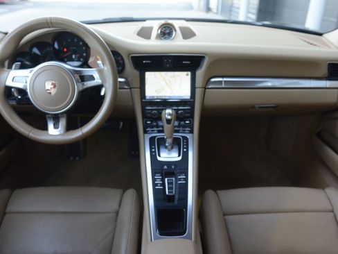 Certified 2014 Porsche 911 Carrera RWD image 12