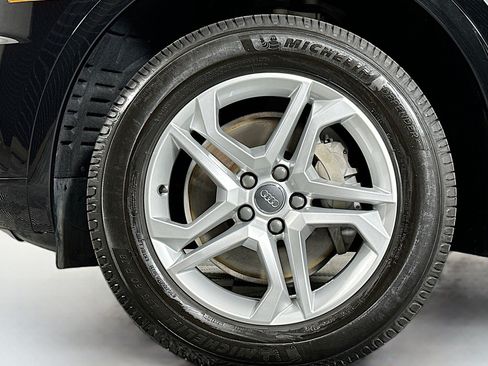 Used 2018 Audi Q5 2.0T Premium Plus w/ Premium Plus Package AWD/4WD image 11