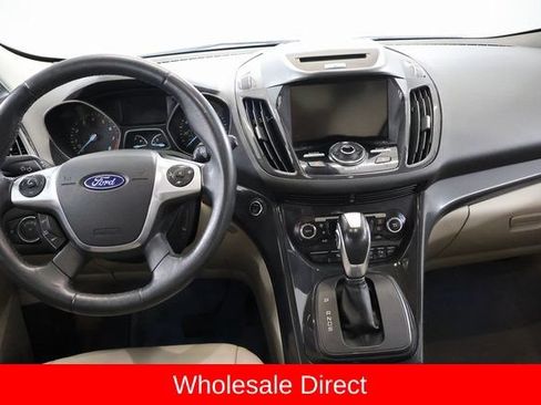 Used 2015 Ford Escape Titanium w/ Equipment Group 301A AWD/4WD image 13