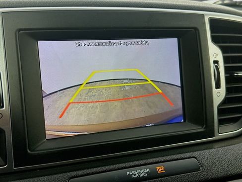 Used 2019 Kia Sportage EX w/ EX Premium Package image 15