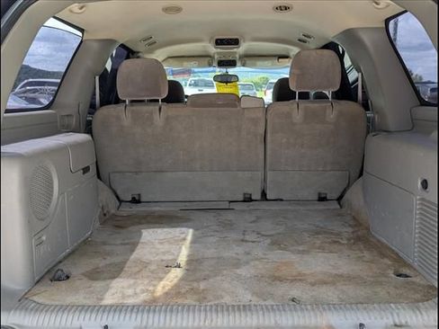Used 2005 Chevrolet Tahoe 2WD image 19