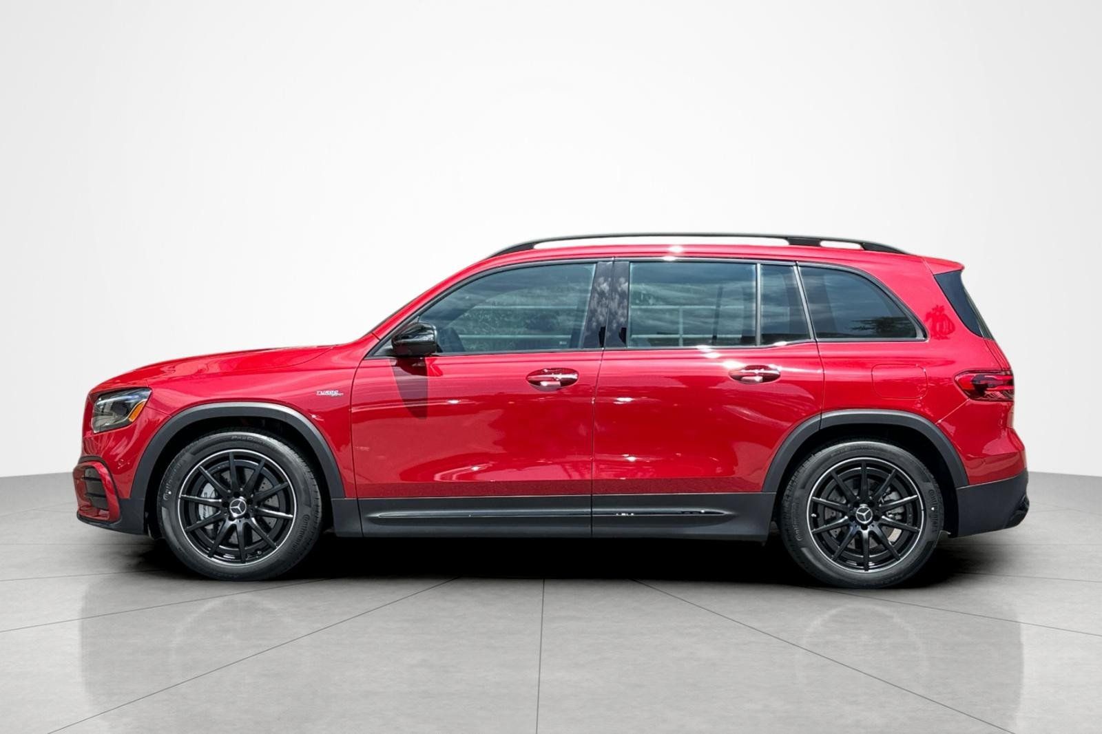 New 2026 Mercedes-Benz GLB 35 AMG 4MATIC image 2