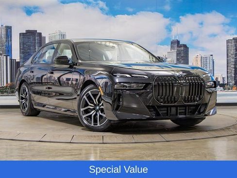 Used 2025 BMW 750e xDrive w/ Premium Package AWD/4WD image 1