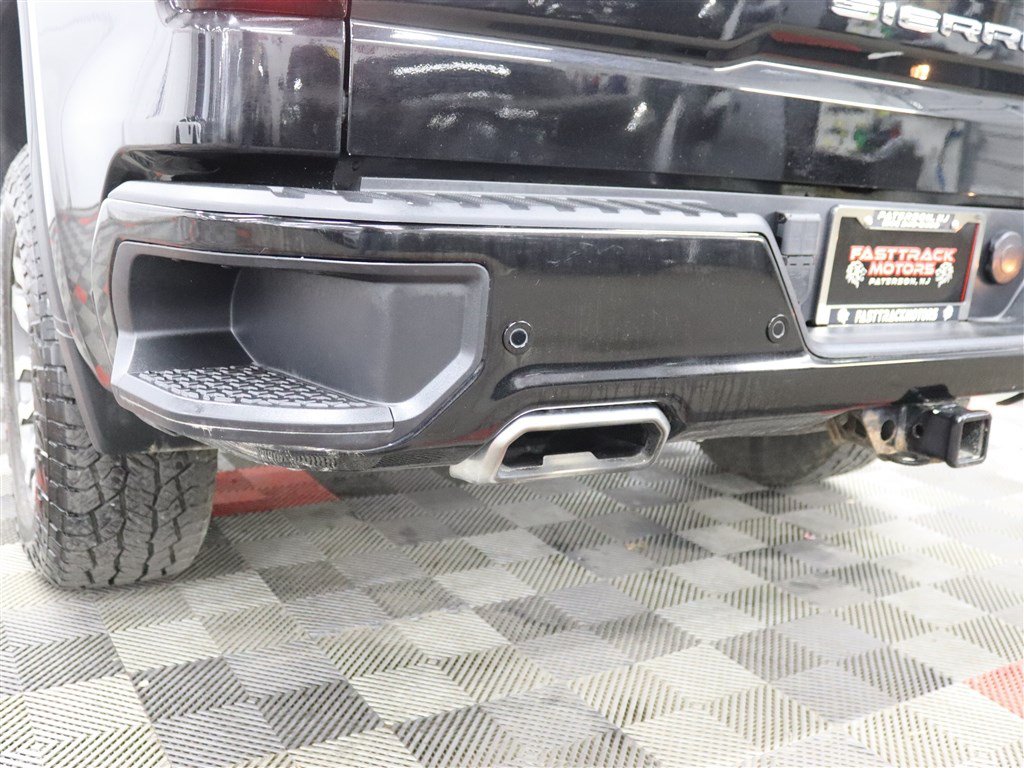 Used 2021 GMC Sierra 1500 AT4 w/ AT4 Value Package AWD/4WD image 11