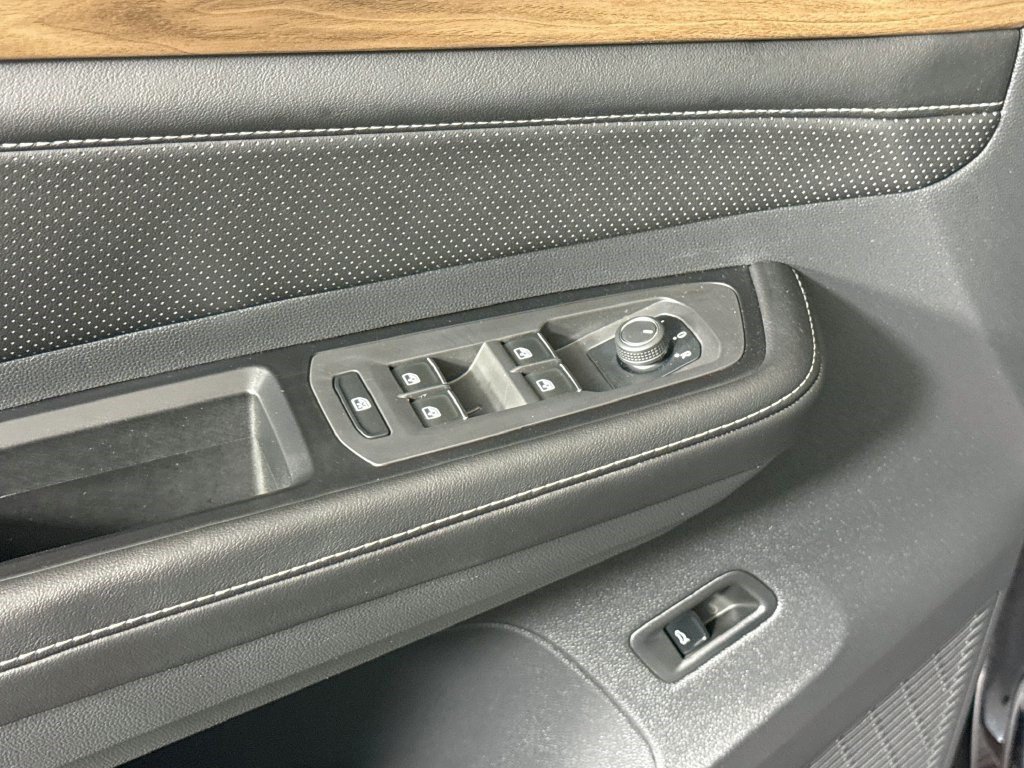 Used 2026 Volkswagen Atlas SE AWD/4WD image 23