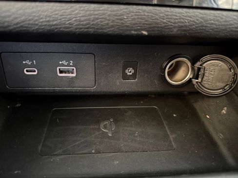 Used 2024 Mitsubishi Outlander SE image 21