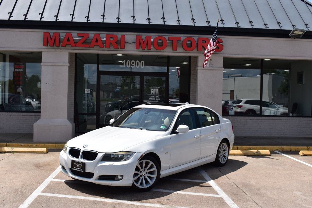 Used 2011 BMW 328i Sedan w/ Premium Pkg RWD image 2